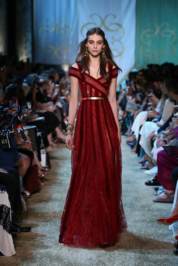 (22) neverojatna-esenska-i-zimska-kolekcija-za-20172018-godina-od-eli-saab-www.kafepauza.mk-001