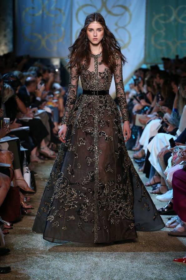 (24) neverojatna-esenska-i-zimska-kolekcija-za-20172018-godina-od-eli-saab-www.kafepauza.mk-001