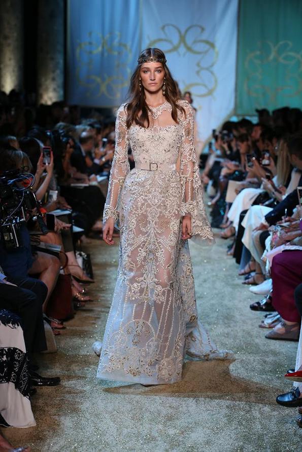 (29) neverojatna-esenska-i-zimska-kolekcija-za-20172018-godina-od-eli-saab-www.kafepauza.mk-001