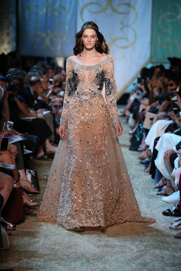 (34) neverojatna-esenska-i-zimska-kolekcija-za-20172018-godina-od-eli-saab-www.kafepauza.mk-001