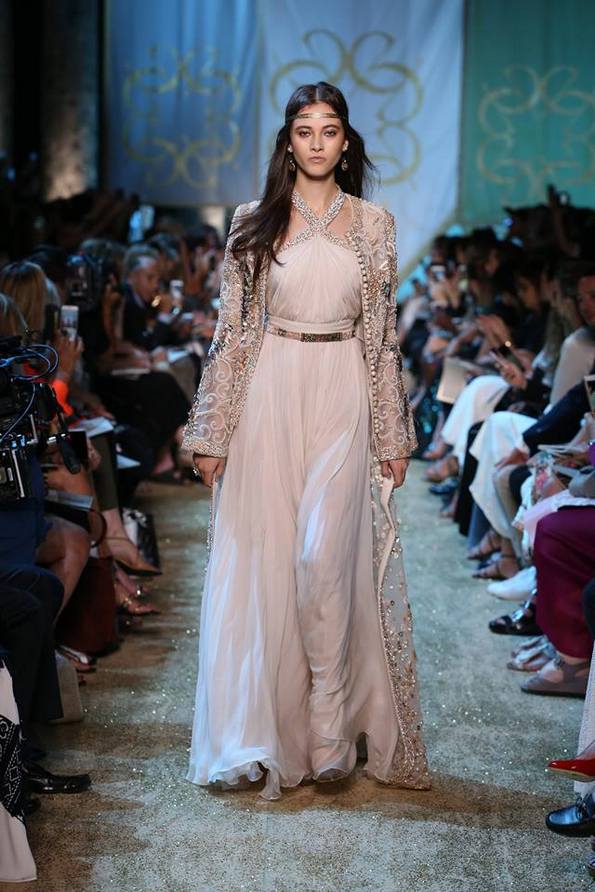 (49) neverojatna-esenska-i-zimska-kolekcija-za-20172018-godina-od-eli-saab-www.kafepauza.mk-001