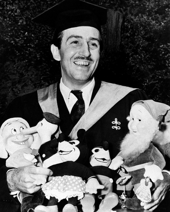 9 митови за познатите ѕвезди во кои луѓето сѐ уште веруваат