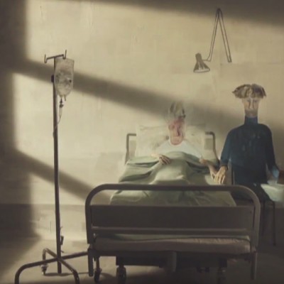 Подгответе ги марамчињата: Трогателна приказна за син кој се грижи за неговата болна мајка