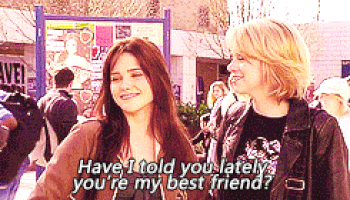 Какво беше пријателството помеѓу најдобрите другарки во 90-тите, а какво е денес?