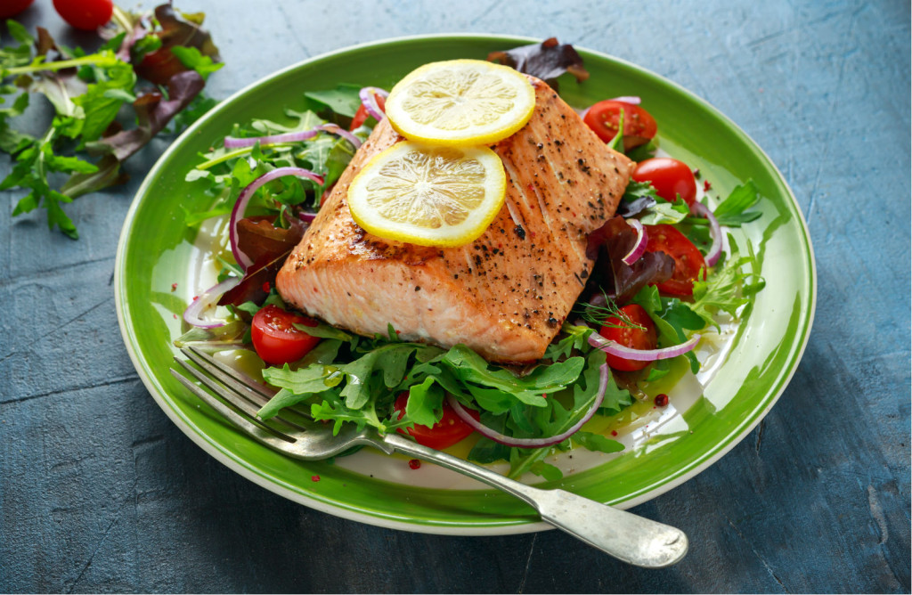 1-10-namirnici-koi-treba-da-gi-jadete-i-piete-dokolku-sedite-vo-pogolem-del-od-denot-www.kafepauza.mk_