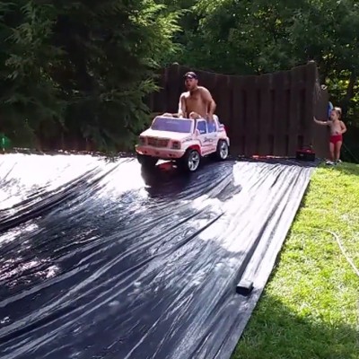 Компилација од најсмешните летни незгоди и ситуации