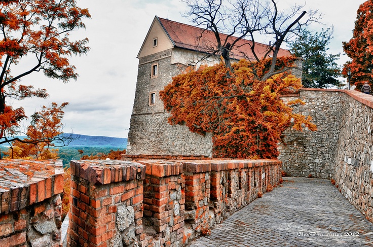 (13)5-te-najdobri-destinacii-od-istochna-evropa-za-ovaa-esen-kafepauza.mk