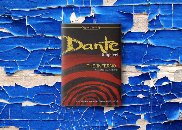 Книжевен предизвик: 8-те најкомплицирани книги што вреди да ги прочитате