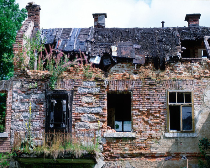 5-vo-koj-od-ovie-vlezovi-najmnogu-se-plashite-da-vlezete-vashiot-odgovor-otkriva-mnogu-povekje-otkolku-shto-ochekuvate-www.kafepauza.mk_