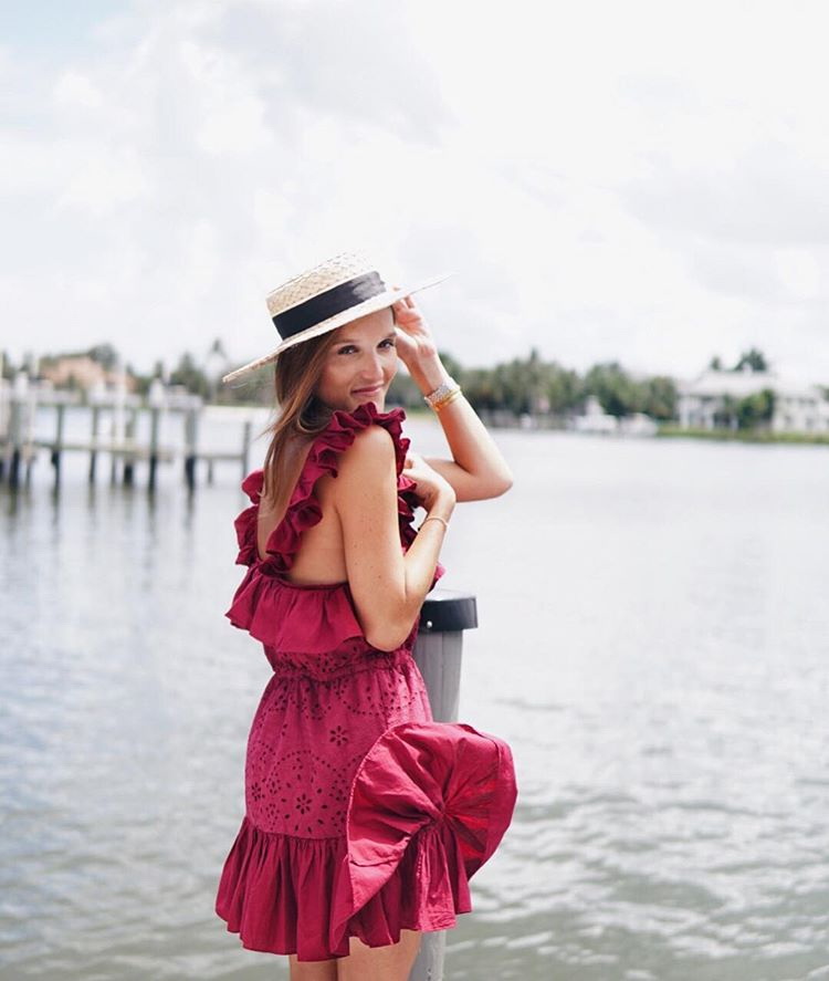 10-ameli-i-elisa-zapoznajte-gi-dvete-najmoderni-sestri-na-instagram-www.kafepauza.mk_