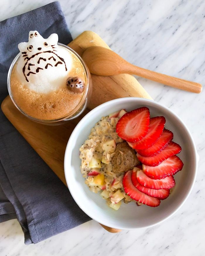 (12)17-godishna-devojka-sozdava-3d-umetnost-so-late-kafepauza.mk