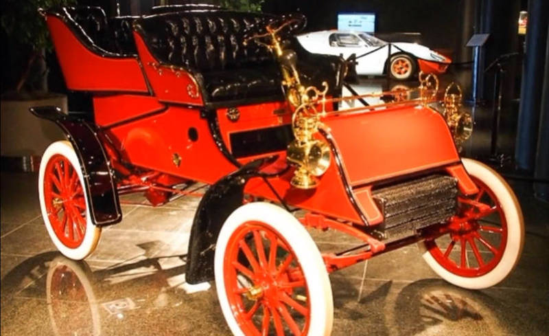 (2)kako-izgledale-nekoi-od-najpoznatite-produkti-koga-prv-pat-se-pojavile-na-pazarot-kafepauza.mk