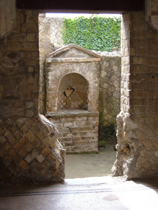 (11)25-neobichni-raboti-koi-sigurno-gi-nemate-videno-kafepauza.mk