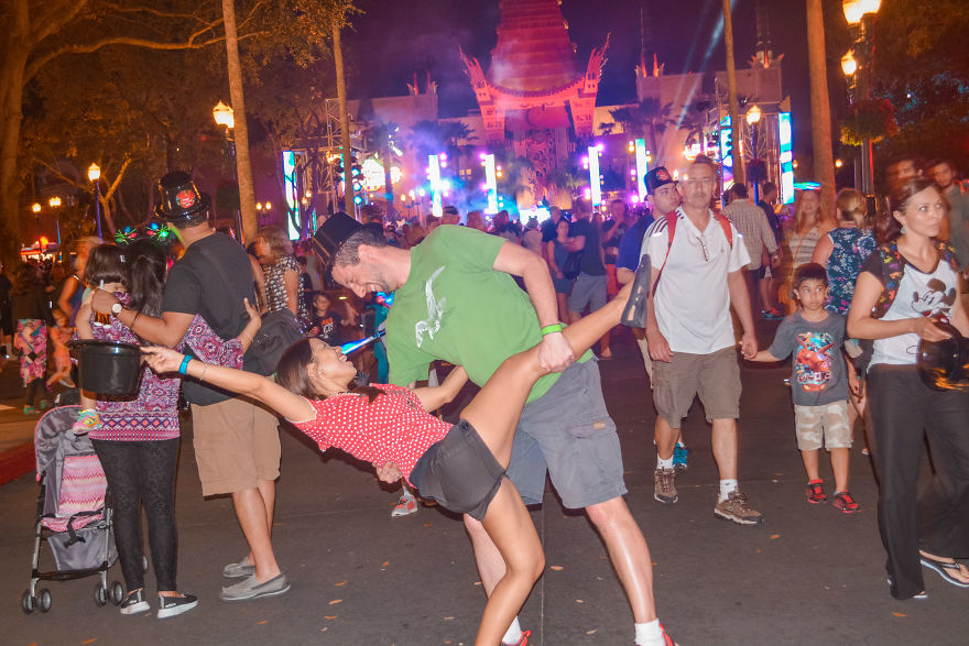 (12)neverojatna-ljubovna-prikazna-na-parot-koj-imal-vrska-na-dalechina-kafepauza.mk