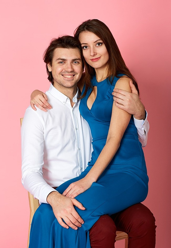 Психолозите откриваат: Како да препознаете среќен пар според говорот на телото?