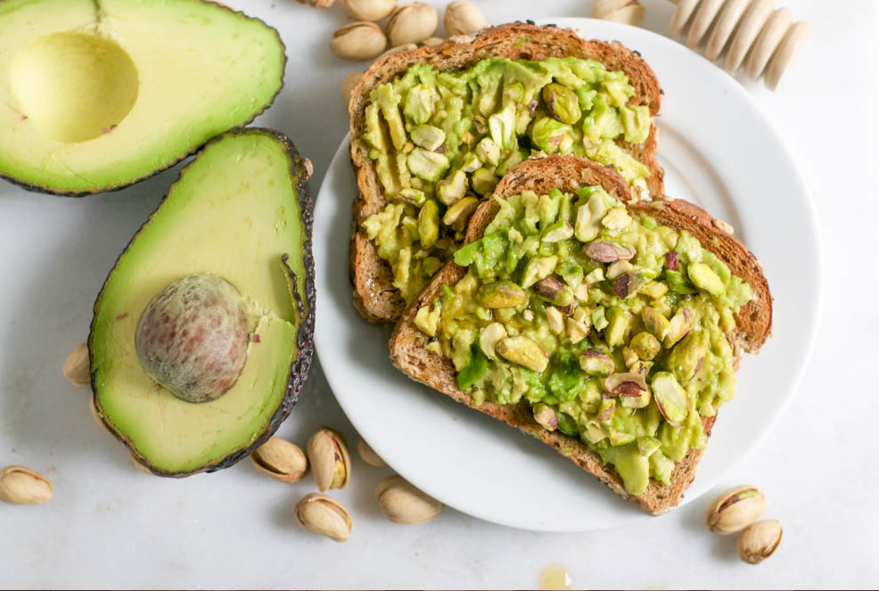 1-kazhete-im-zbogum-na-kilogramite-zakuska-koja-garantirano-go-sprechuva-prejaduvanjeto-www.kafepauza.mk_