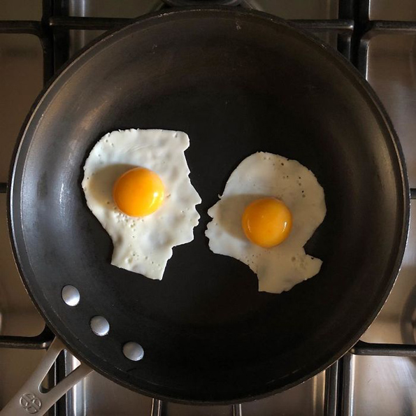 Појадок на ниво: Пржени јајца претворени во вистински уметнички дела!