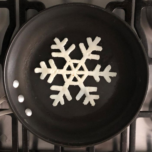 Појадок на ниво: Пржени јајца претворени во вистински уметнички дела!