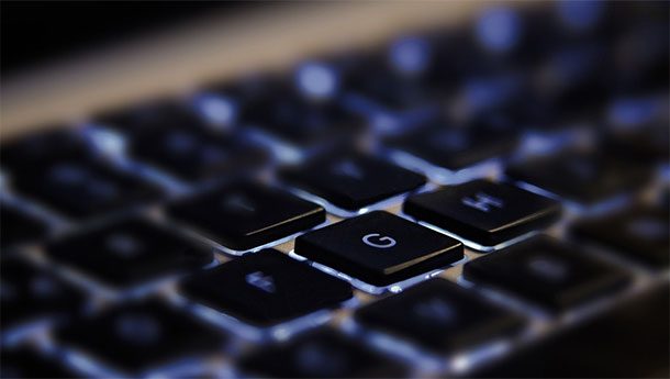 (17)25-prashanja-na-koi-ne-sakate-da-im-go-znaete-odgovorot-kafepauza.mk