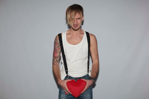 Згодни и неодоливи: Како изгледа денот на најуспешните машки модели во Македонија?