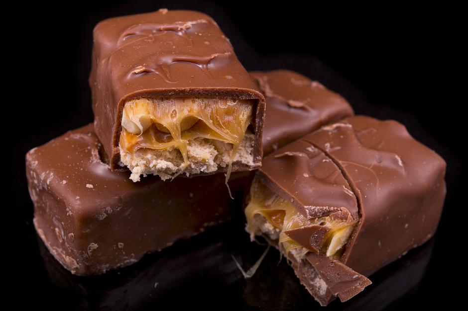 8-chokolado-ili-karameli-shto-vashiot-omilen-desert-otkriva-za-vashiot-karakter-www.kafepauza.mk_