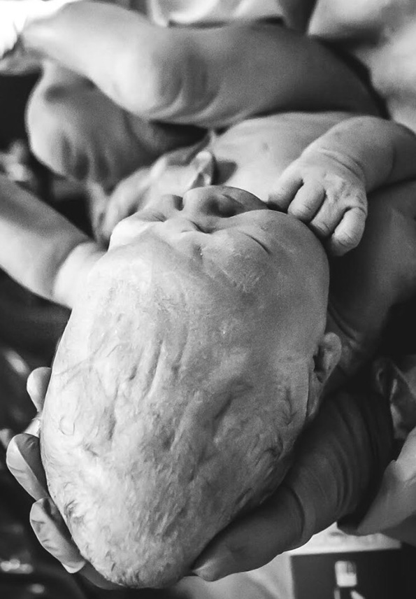 Неверојатни породилни приказни што ја одбележаа 2017 година