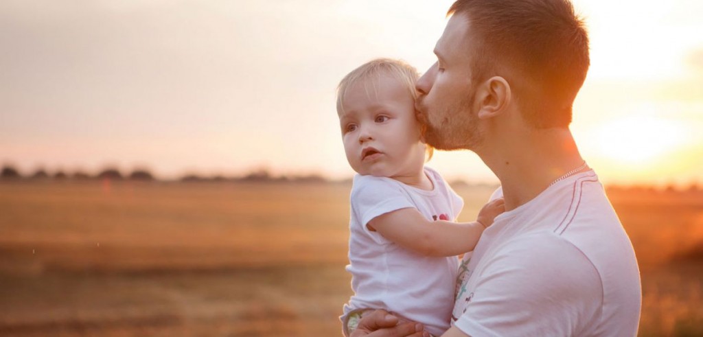 11 необични карактеристики што децата ги наследуваат од татковците