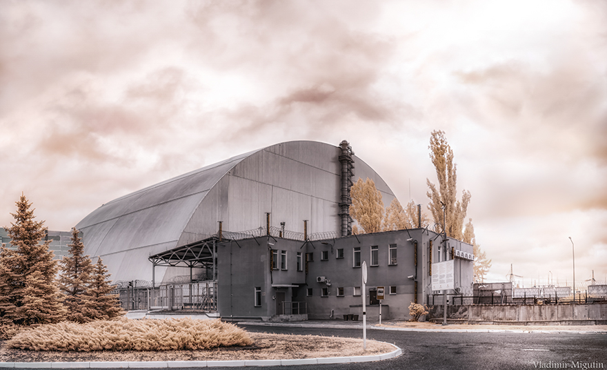 Морничави фотографии од Чернобил со инфрацрвен филтер