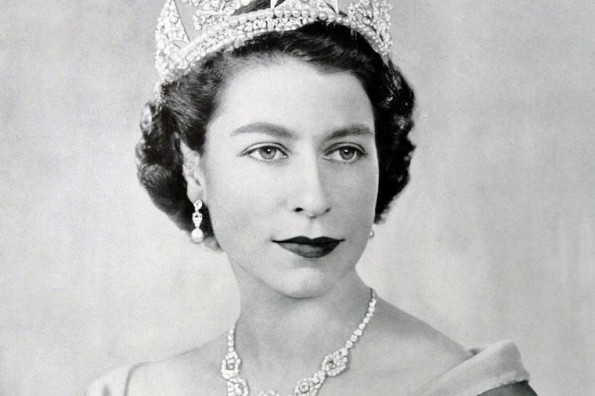 Зошто кралицата Елизабета го мрази своето крунисување?