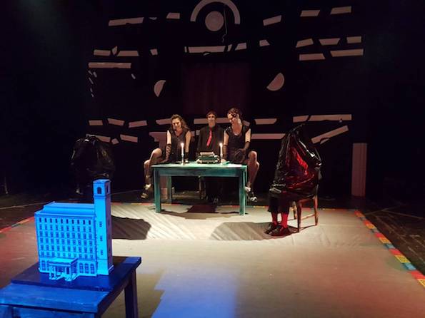 Во среда премиера на театарската претстава „Ужегнатост“ во продукција на „Артопија“ - Скопје