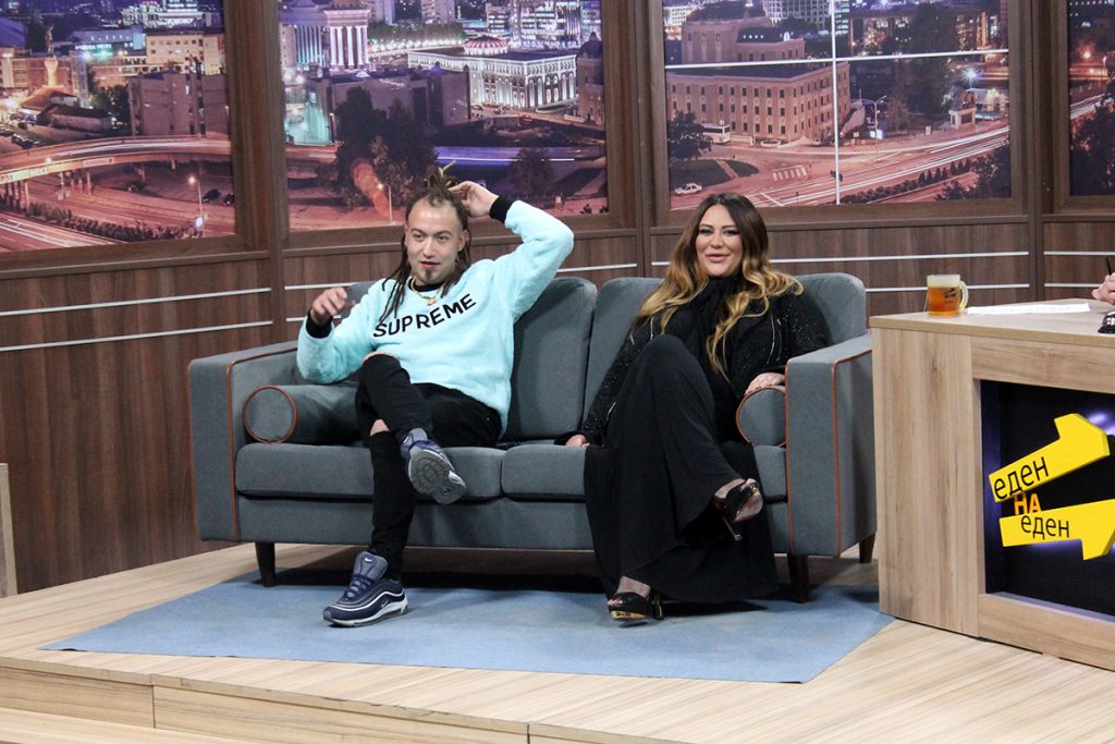 Отворено за сѐ: Ана Николиќ и Раста во „Еден на Еден“