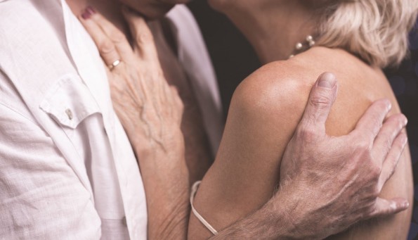 Сексот во староста може да ја подобри работата на мозокот