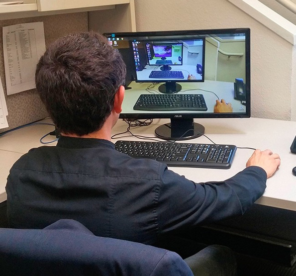 Генијални позадини за десктоп што ќе ве насмеат до солзи!