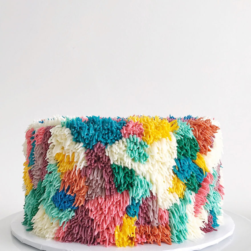 Неверојатни шарени торти кои изгледаат како килими
