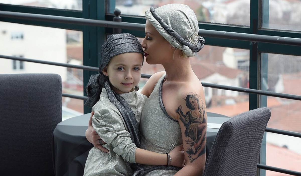 Отворен разговор со Миа Костова: Самохраните мајки денес се херои, а не нешто лошо или неморално!