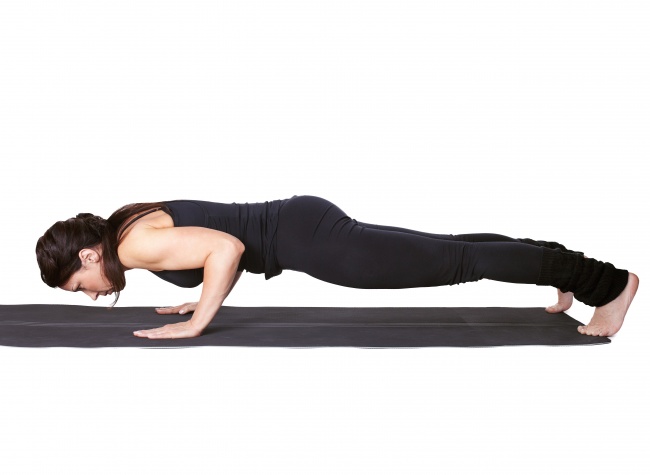 12 едноставни вежби за согорување на масните наслаги