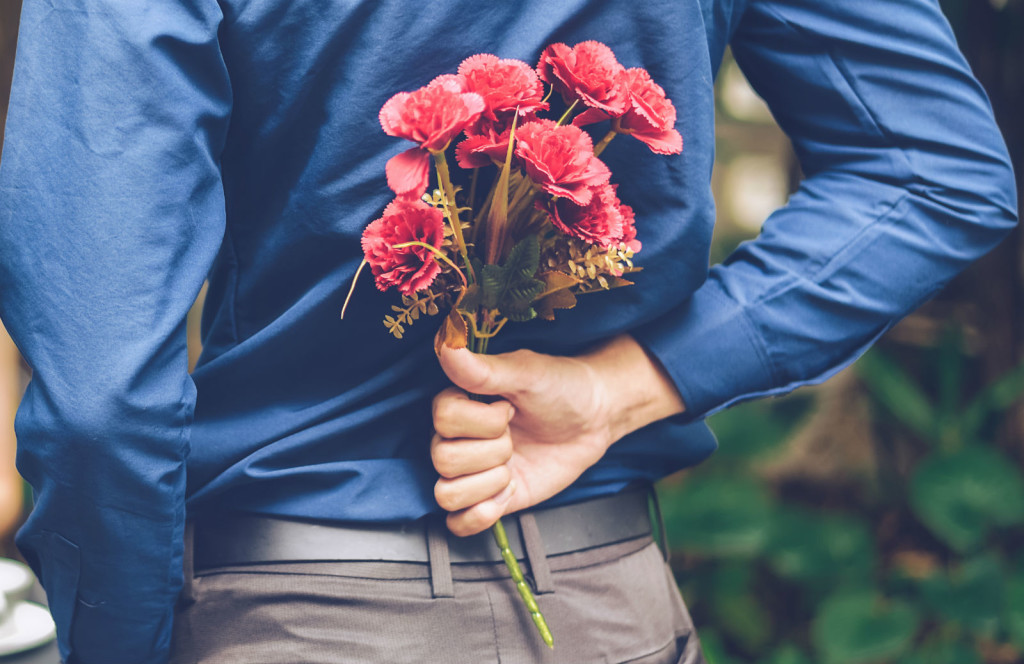 Момци заборавете на цвеќињата и чоколадите! Еве што навистина сакаат жените за 8-ми март...