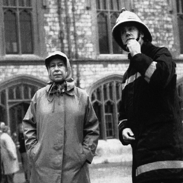 Фотографии од животот на кралицата Елизабета II кои го покажуваат создавањето на модерната историја