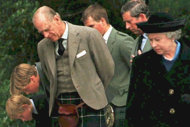 Фотографии од животот на кралицата Елизабета II кои го покажуваат создавањето на модерната историја