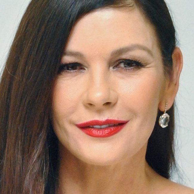 Како изгледаат некои од најубавите жени во светот без шминка?