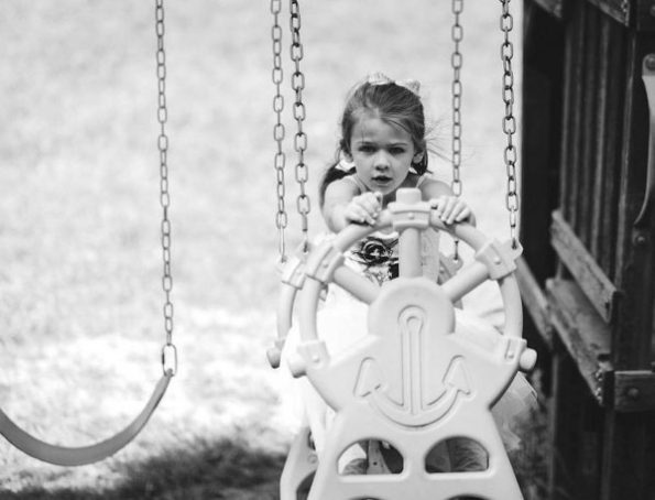 11 фотографии што покажуваат како изгледа аутизмот