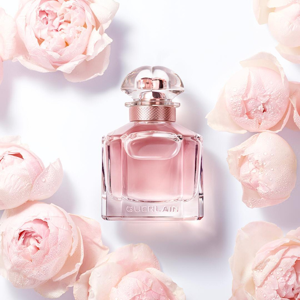 Пролетни парфеми за целосен моден впечаток во потоплите денови