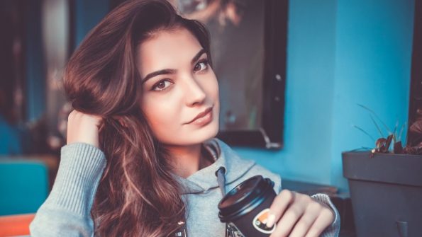 Интелигентните девојки ги штитат нивните срца