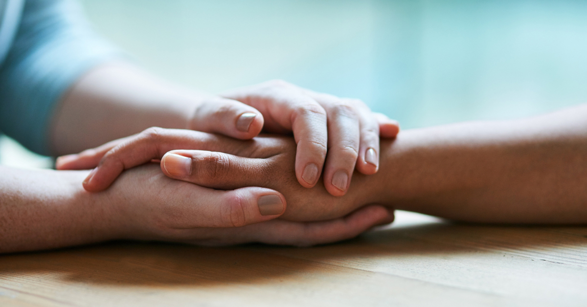 Како да ѝ дадете безрезервна поддршка на личност којашто страда, без да ѝ ја одземете личната слобода?