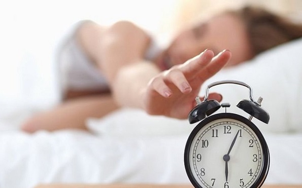 Науката конечно го поддржа спиењето до доцна за време на викендите