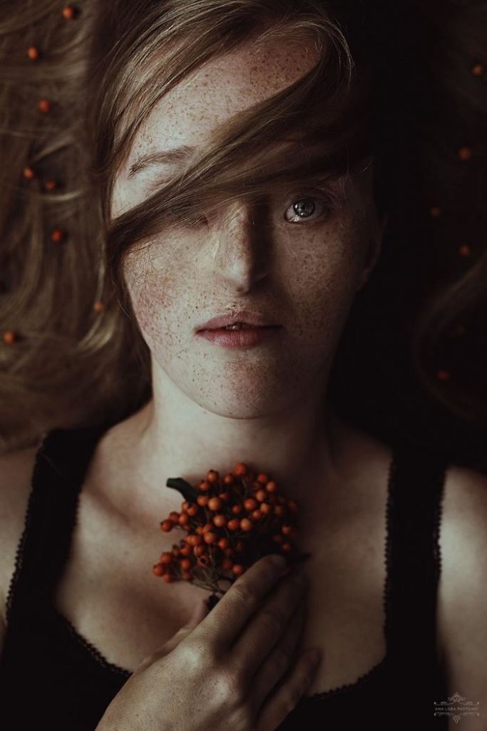 26-годишна жена ги руши стандардите за убавина со нејзиниот необичен изглед