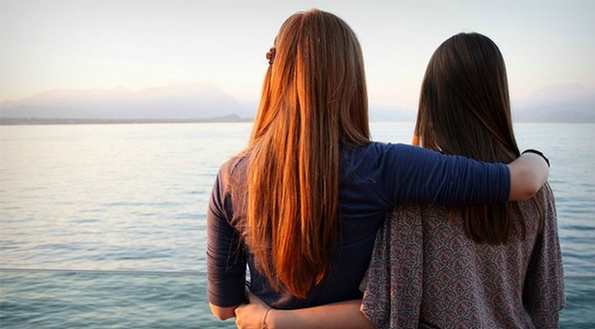 Како да ѝ дадете безрезервна поддршка на личност којашто страда, без да ѝ ја одземете личната слобода?