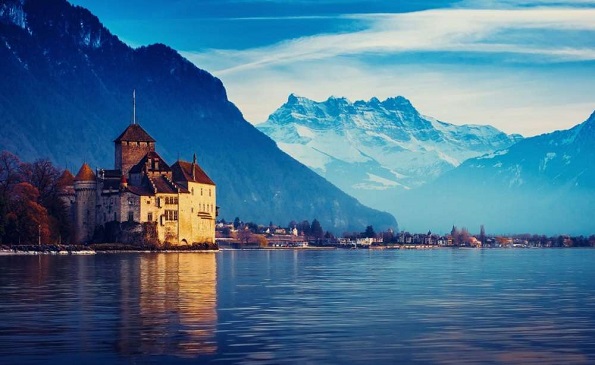 10 идеи за летен одмор покрај езерата во Европа