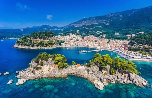 Неверојатни фотографии од Крф поради кои ќе посакате веднаш да заминете таму