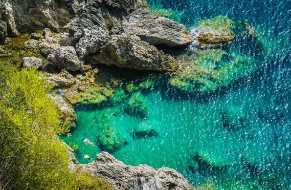 Неверојатни фотографии од Крф поради кои ќе посакате веднаш да заминете таму